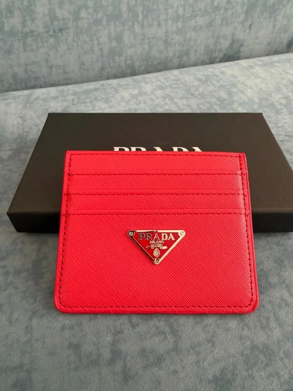 Red Saffiano Texture Card Holder Slim Wallet Gold Tone Emblem Luxury Style